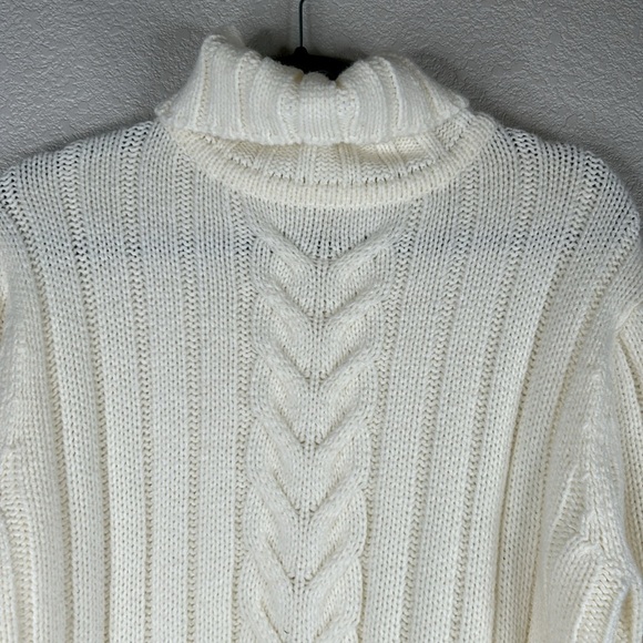Fashion Bug Cream Coastal Cable Knit Fisherman Turtleneck Sweater Size Medium - Picture 2 of 5